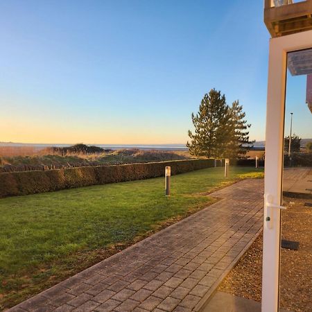 Coastal Apartment With Beach On Your Doorstep! Llanelli Exterior foto
